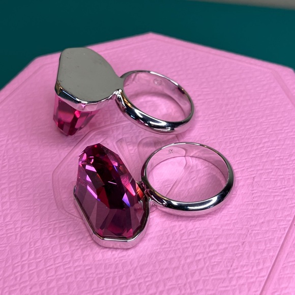 Swarovski Lucent Pink Ring Magnetic Rhodium Plated 5.5 NIB - Picture 7 of 16